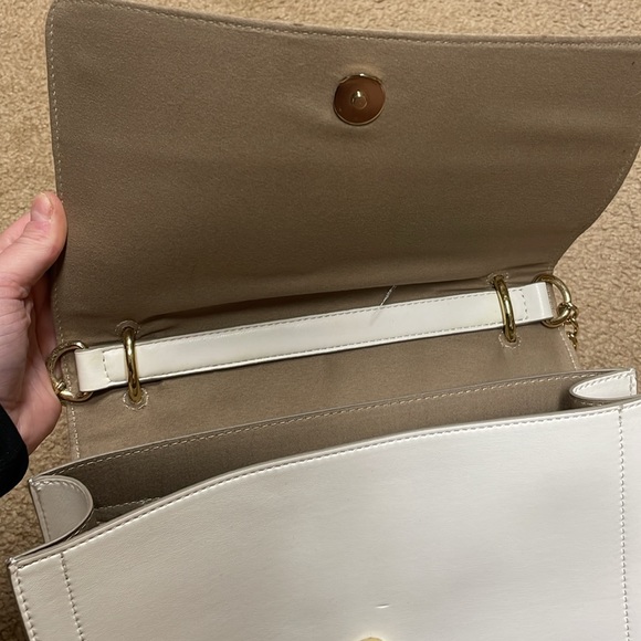 Express white bag with half gold chain strap. Never used! - Picture 2 of 4